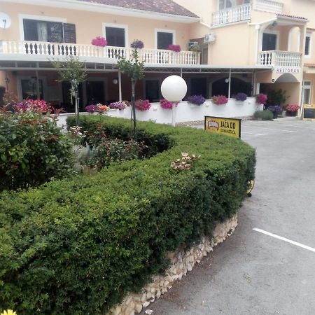 Pansion Restoran Marin Otel Posedarje Dış mekan fotoğraf